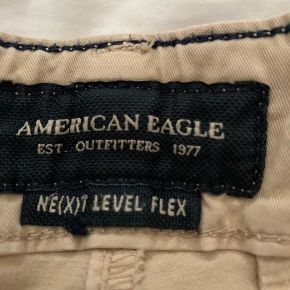 AMERICAN EAGLE OUTFITTERS next level flex Men’s Khaki shorts size 28 - Picture 2 of 7